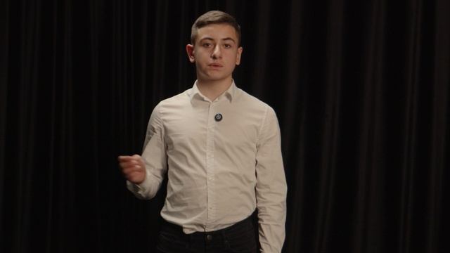 Александр Карпов