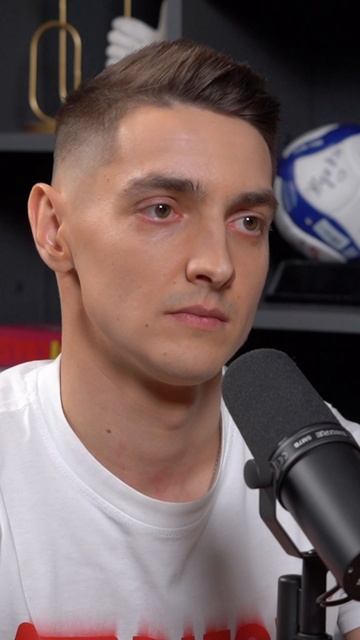 КАКИЕ АКТИВНОСТИ ЗАПРЕЩАЮТСЯ ВОЛЕЙБОЛИСТАМ ПО КОНТРАКТУ Андрей Марченко #shorts #лицаволейбола #tv