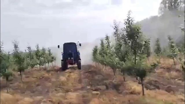 Опрыскиватель садовый ОПВ2000К,  ёмкость и колонна из нержавеющей стали.