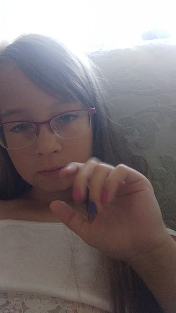 покрасила ноготочки