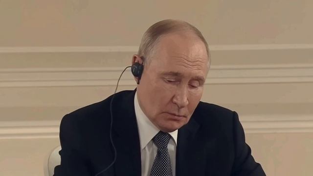 ⚡️Путин в ответ на вопрос, были ли у него какие-либо ошибки на посту главы государства: