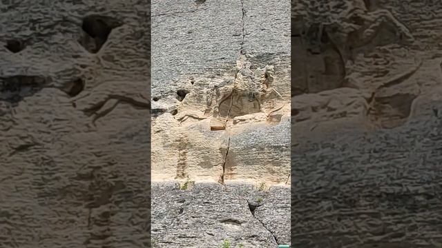 Каменный всадник на Мадера - Бог Митра