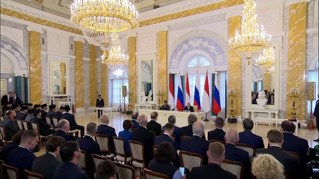 "Халяль, нефть и атом": Путин раскрыл детали грандиозных проектов с Индонезией
