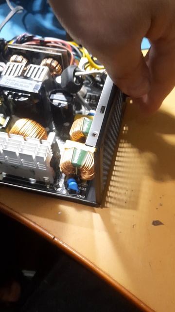 Блок питания Cooler Master MWE GOLD 750. Замена ST9S313A и 54B65 SOP-8 (NCP1654).