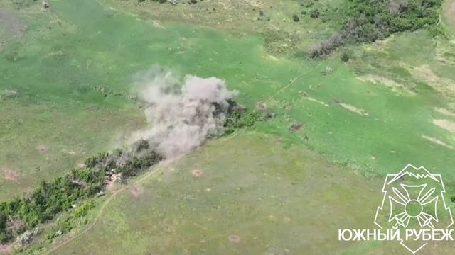 Уничтожение операторами дронов и артиллеристами группировки "Юг" ПУ БПЛА ВСУ  в районе н.п.Клещеевка