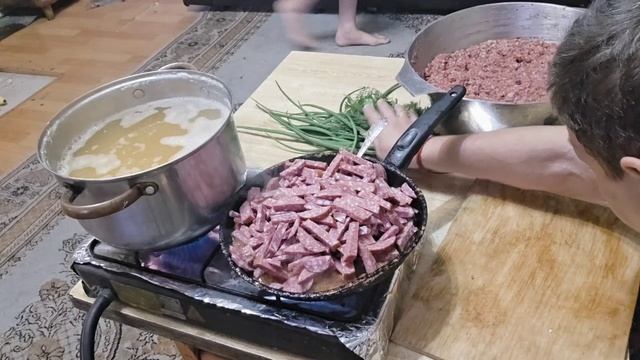 гороховый суп С СОДОЙ,  гречанники