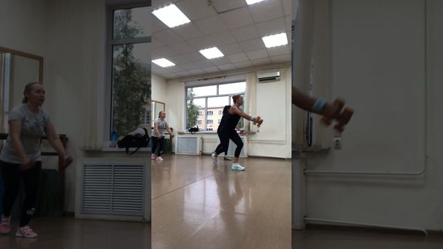 Силовая гантели по 2 кг.! Все тело!