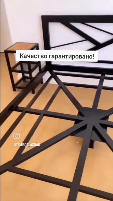 Ну четко ведь💪🏽 Кровать из трубы квадрата. Окрашенная в черный глянец ⚙️🔥