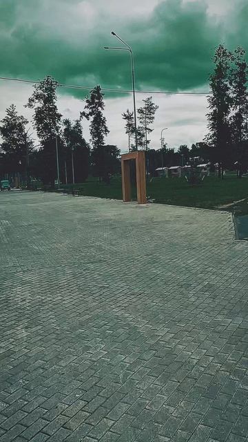 🌳 В парке Березников новые деревянные ворота и обновления! 🚪