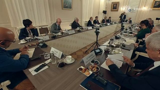 Путин — высказался о готовности встретиться с Зеленским