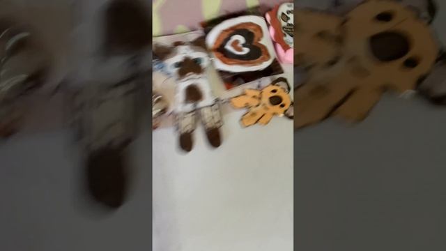 много навастей