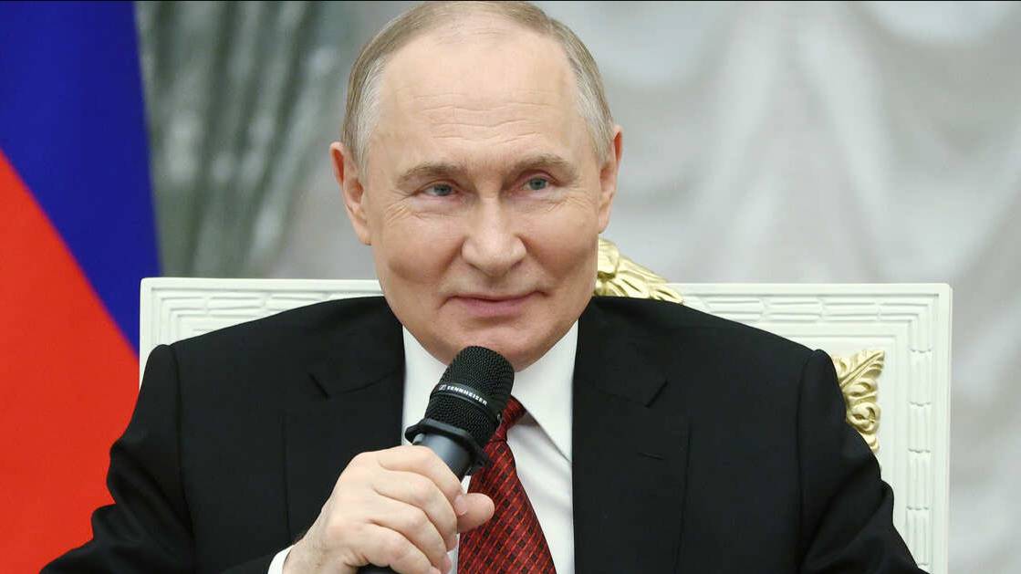 Путин: Россия ждет делегацию ЮАР на "Интервидении"