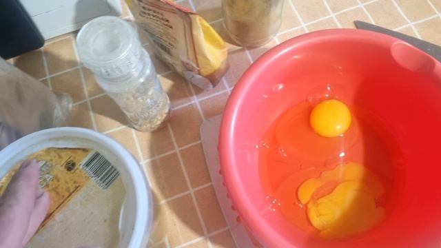 Дождь как из ведра, но нужно делать дела