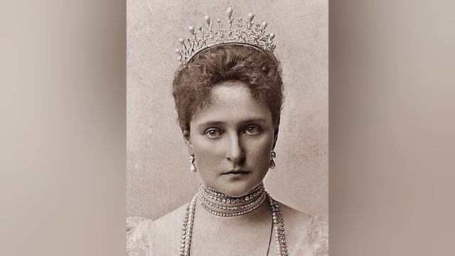 Императрица Александра Федоровна, история в фотографиях