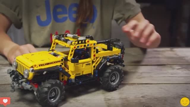Ready for an off-road adventure with the epic Jeep® Wrangler? | LEGO Technic