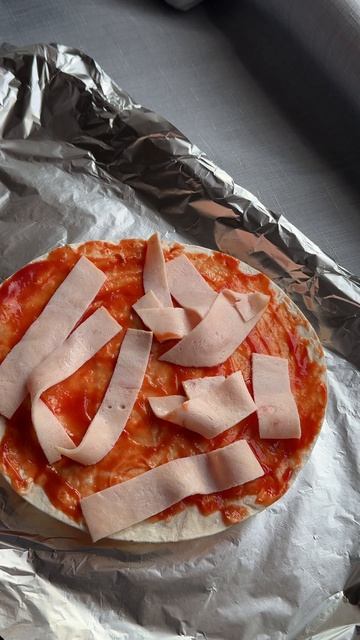 Пицца из армянского лаваша