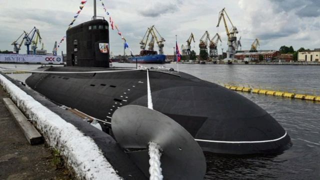 "Тихое оружие" Путина спущено на воду

Подлодка "Якутск" проекта "Варшавянка" прошла все испытания