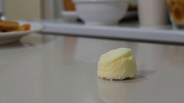 Бомжокрем глазами ИИ.