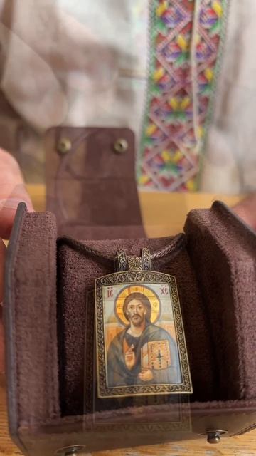 Спас Пантократор. Рукописная нательная икона мирница