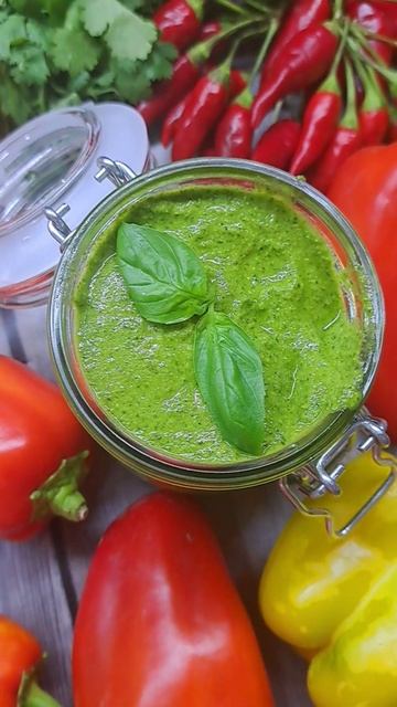 Вот такая вкусная паста из кинзы в предыдущем ролике!😋😋😋