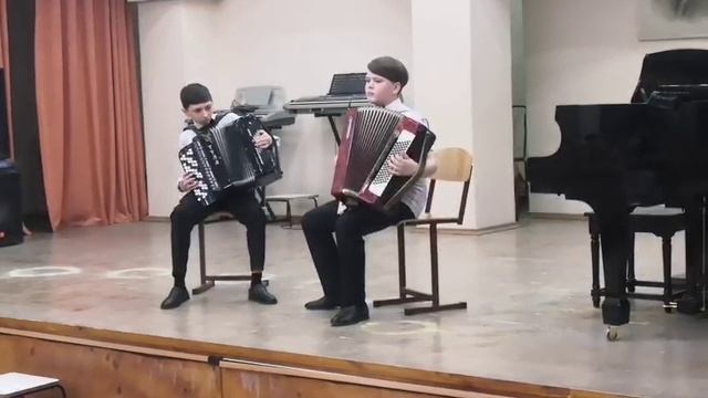 ансамбль " Весёлое настроение"