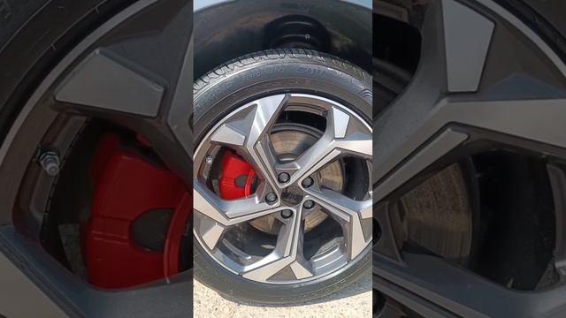 Geely Tugella в Cosmo40 — полная перезагрузка салона! Премиум-химчистка