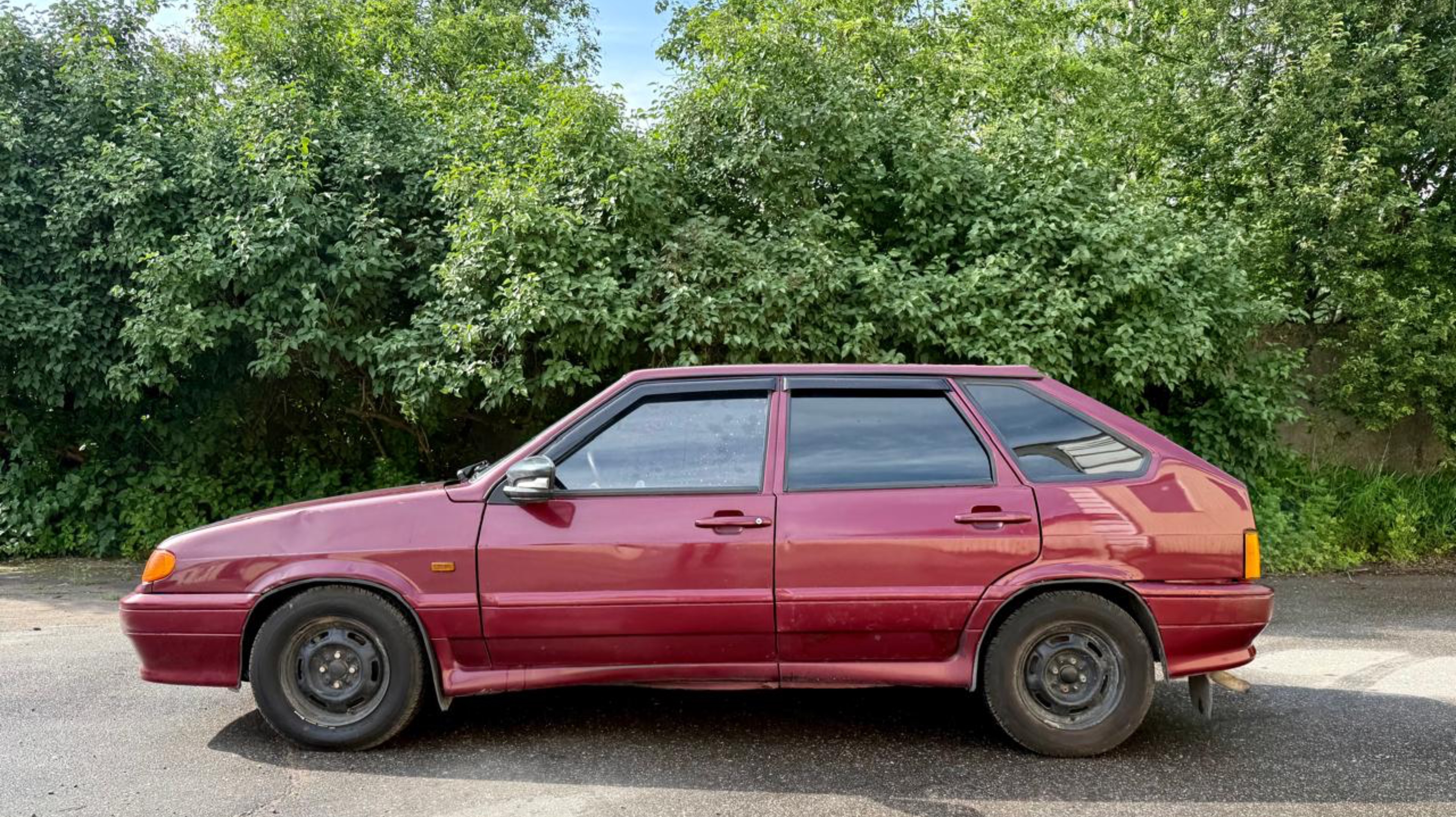 Не плохая 2114
Осмотр город Сосновый Бор