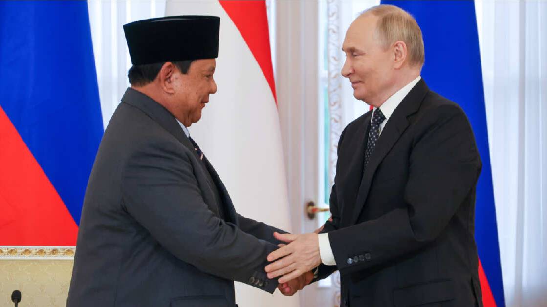 Путин и Субианто приняли декларацию о стратегическом партнерстве РФ и Индонезии