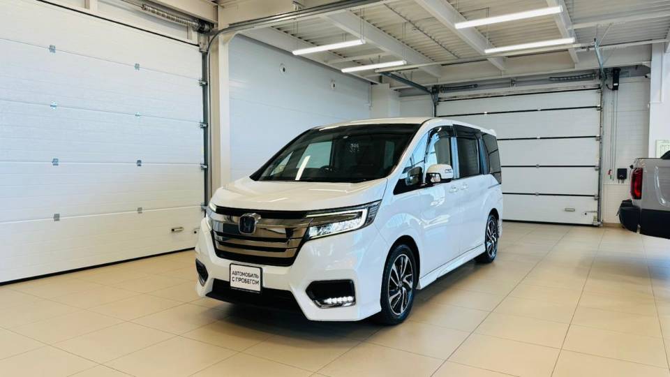 Honda Stepwgn, 2018 год
