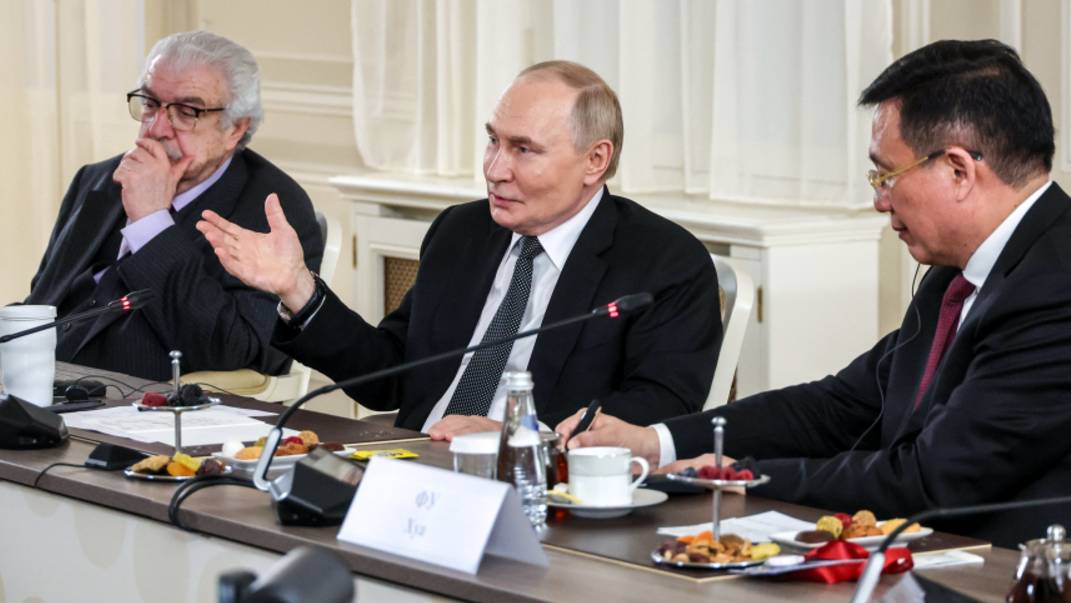 Разговор о большой политике: главные заявления Путина на встрече с главами международных агентств