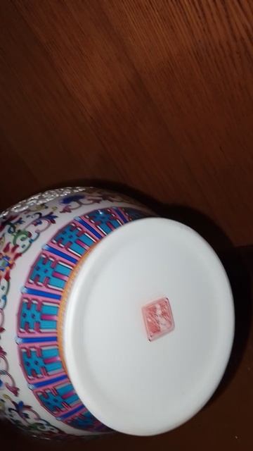 ваза ажурная 2