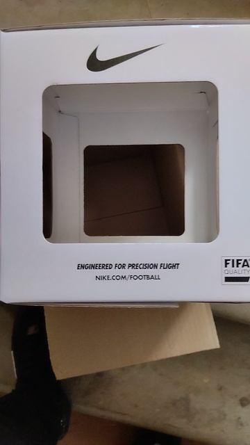 Купил Мяч ⛹️ футбольный ⚽ детям за 5999руб.NIKE размер 4.