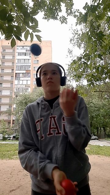 Сколько мячей