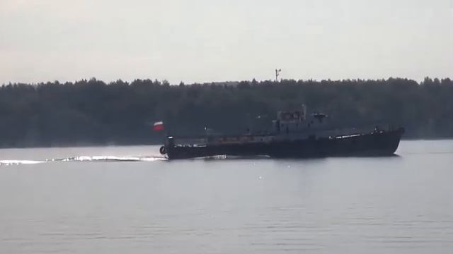 Далёкий отчий дом -  Автор музыка и исполняет Аверьянов Сергей