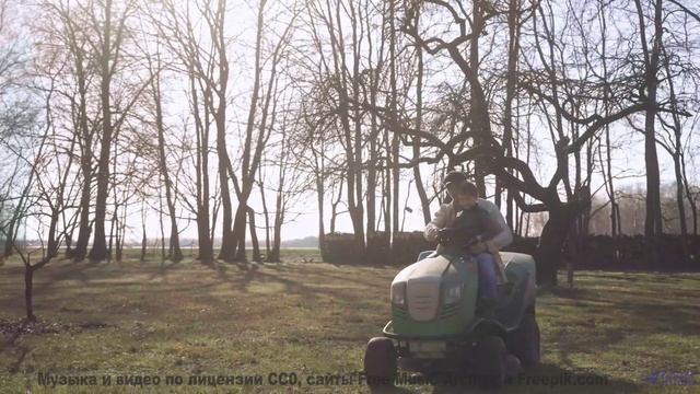 Музыка заставит сердце биться сильнее на природе - No Boundaries (motorik groove) -- Keshco -- Filmm