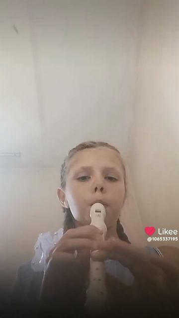 Игра на дудочке