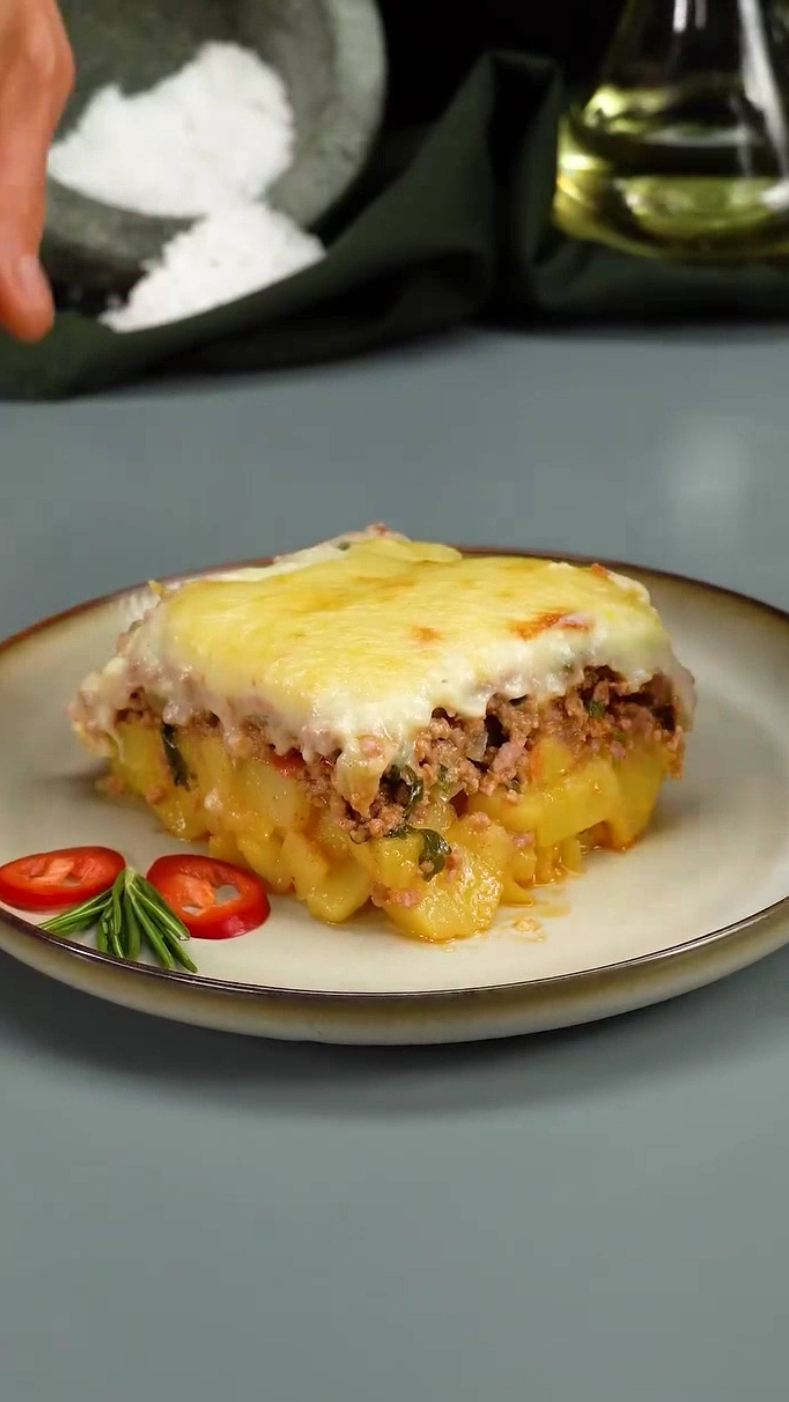 То, что я приготовила из картофеля и мясного фарша, — это чистое безумие
