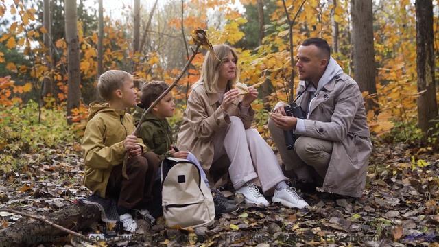 Ноты вливаются в пейзажи, создавая полную гармонию - Not The Same -- Kirk Osamayo -- Season Two (GRE