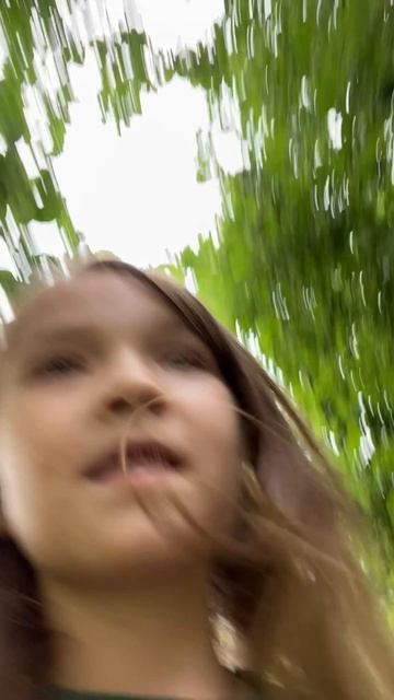 Бежим от …….😱