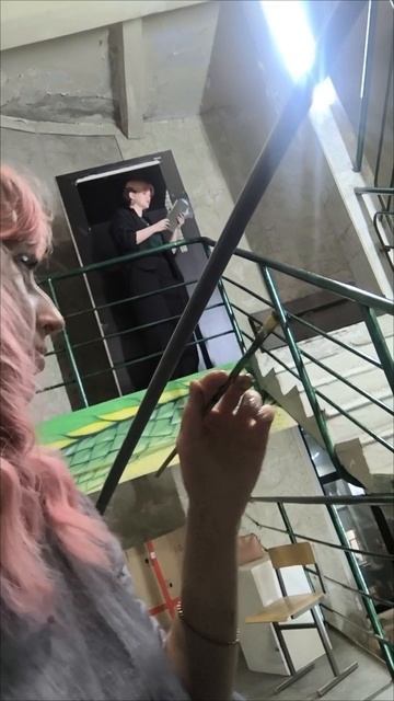 творю под репетицию театра