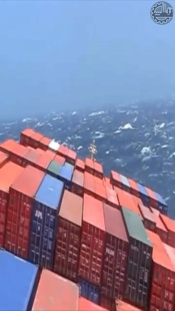 🌞🌊 Даже ясный день не показатель, что на море будет штиль