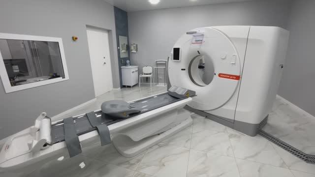 Оснащение МРТ и КТ кабинетов медицинского центра "Семейная клиника" в г. Можайск аппаратами Siemens