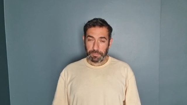 Визитка.АНГЛИЙСКИЙ 19.06.25г.Саканян Эрик 42г Рост :180см