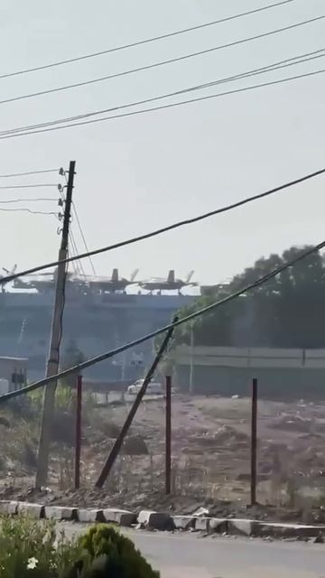 HMS Queen Elizabeth (R-08) — авианосец КВМФ Великобритании проходит Суэцкий канал !!!
