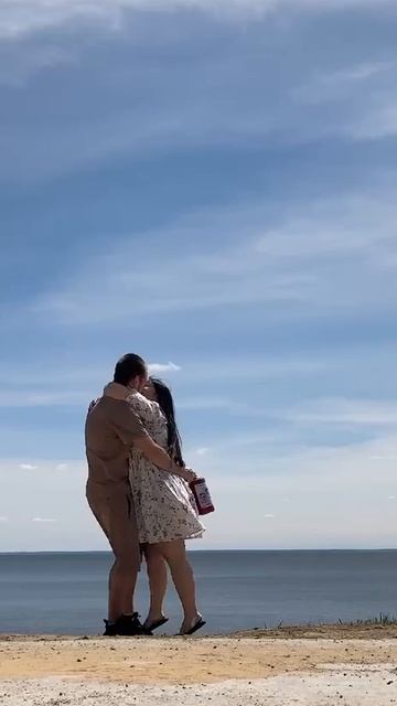 Баллон с краской холи для гендер пати.