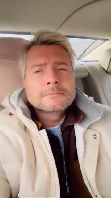 Николай Басков поёт в машине
