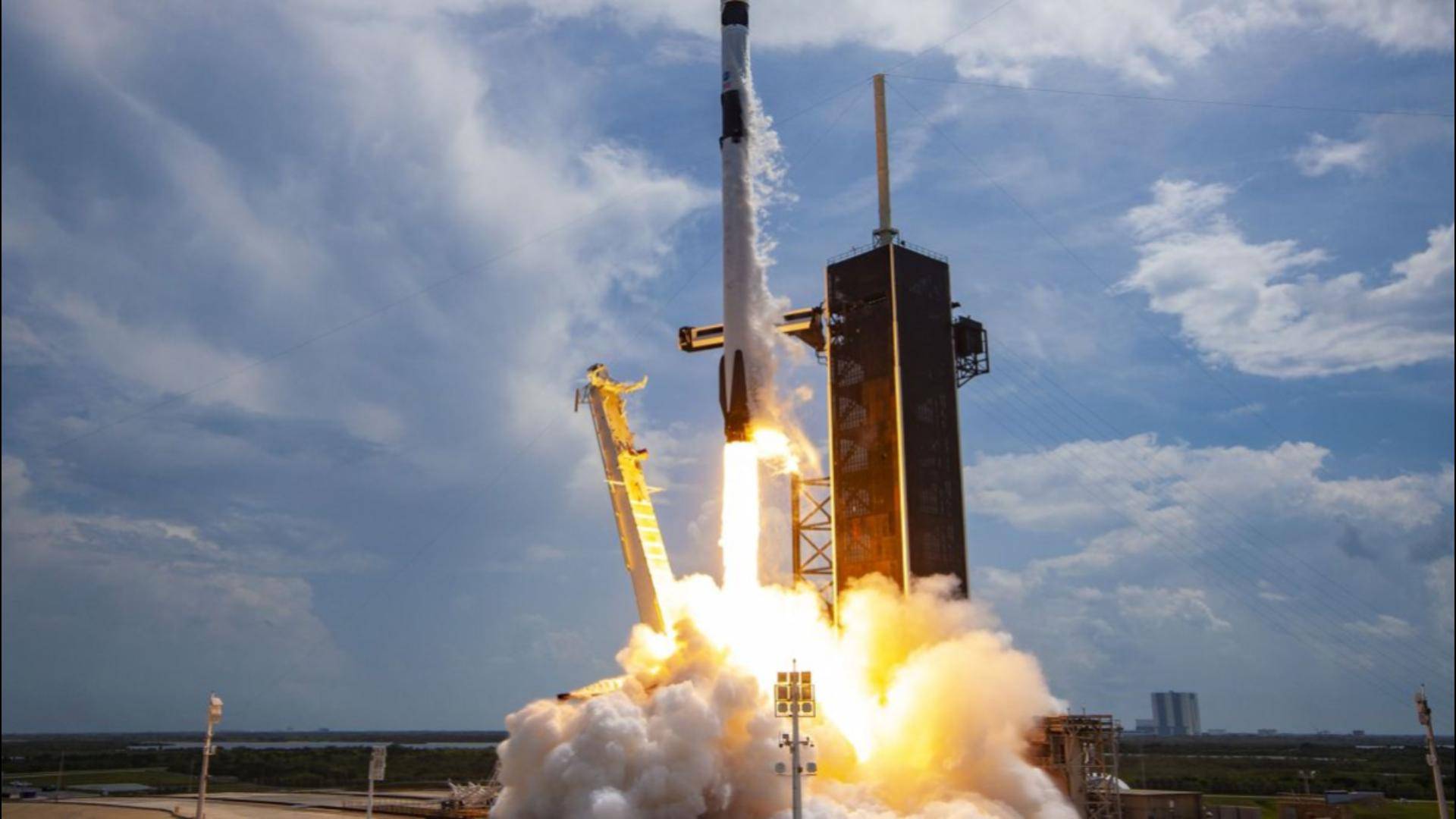 Ракета SpaceX взорвалась во время испытаний в Техасе