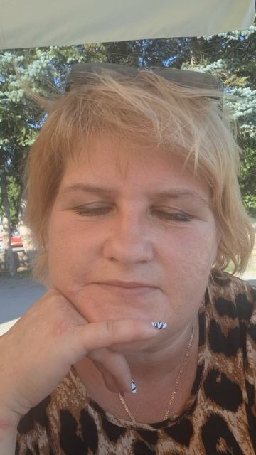 Отдыхаю в кафе в городе Барнаул.
