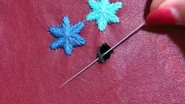 CÁCH KHÂU VÁ LỖ THỦNG CỰC KÌ CHI TIẾT BẰNG KIM CHỈ,COMBINATION OF BEAUTIFUL VIDEOS [iIAFPr6JIJ0]