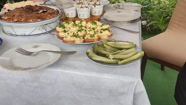 Готовимся к поздравлению именинницы в духе  универсологов - будем знакомиться с проектом жизни!